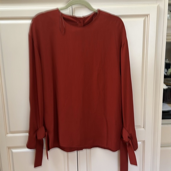 Zara woman’s top. Long sleeve; size M - Picture 4 of 4